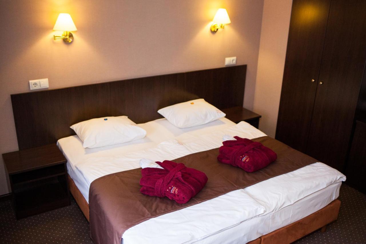 Romantik Spa Hotel Jaremcse Kültér fotó