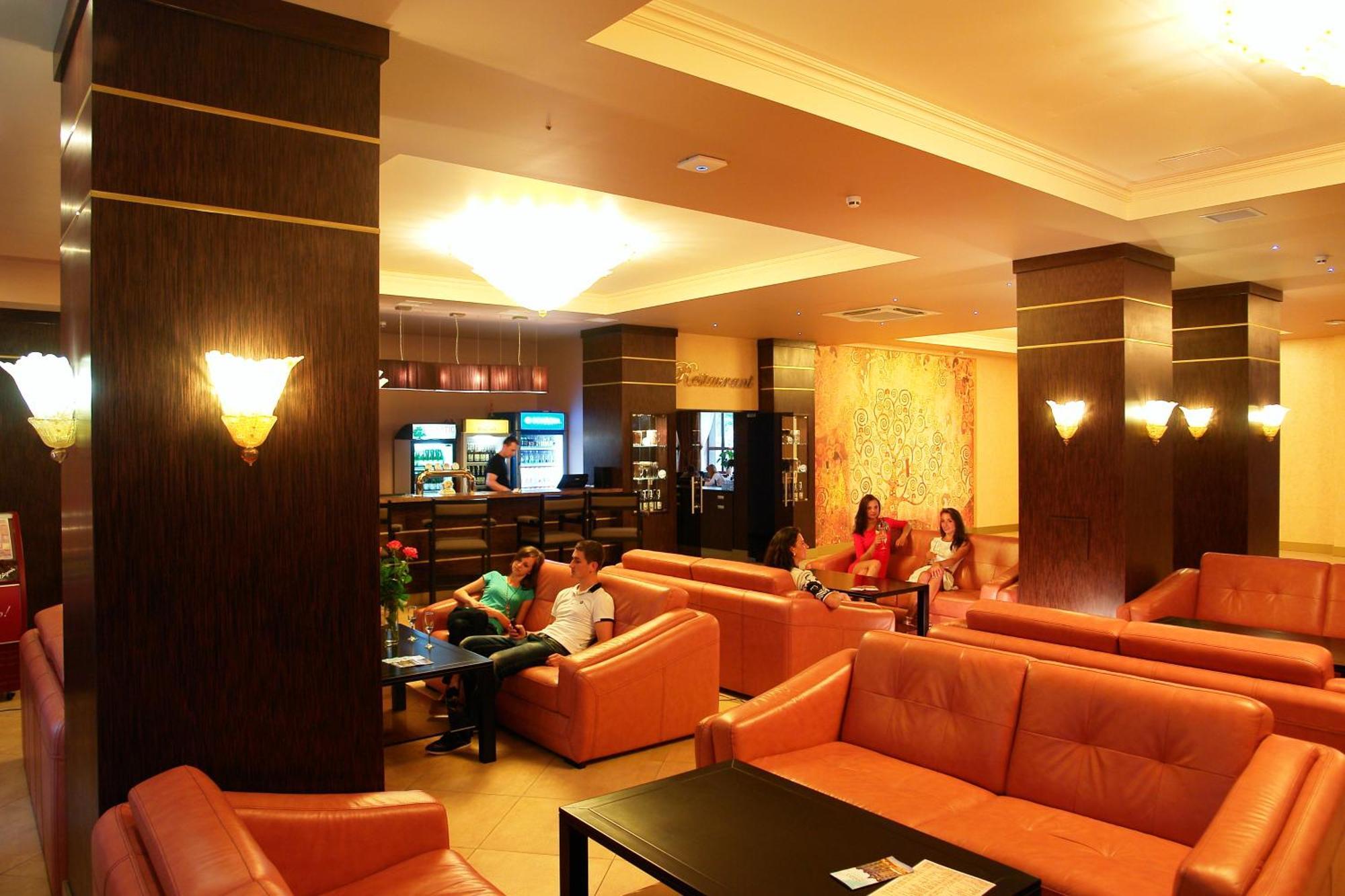 Romantik Spa Hotel Jaremcse Kültér fotó